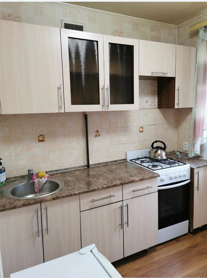 1 Комн Апартаменты В Центре Рядом С Парком Qostanaj Buitenkant foto