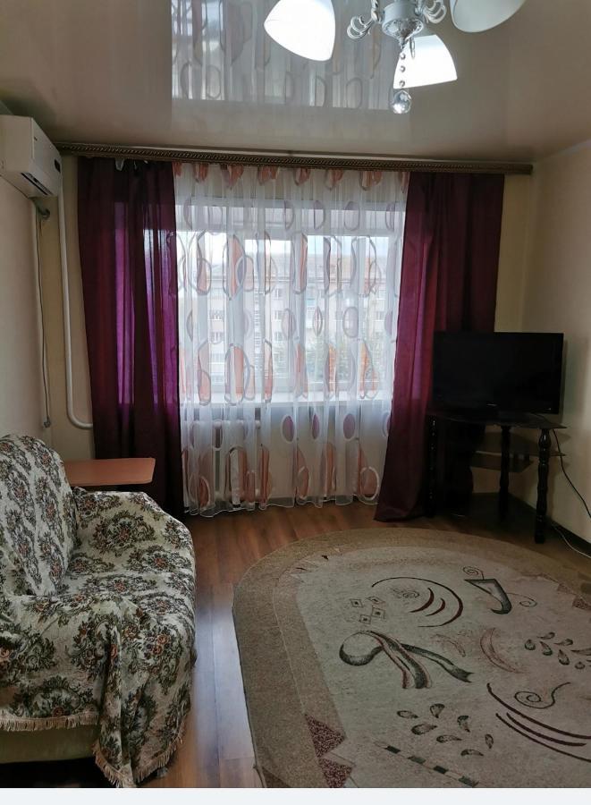 1 Комн Апартаменты В Центре Рядом С Парком Qostanaj Buitenkant foto