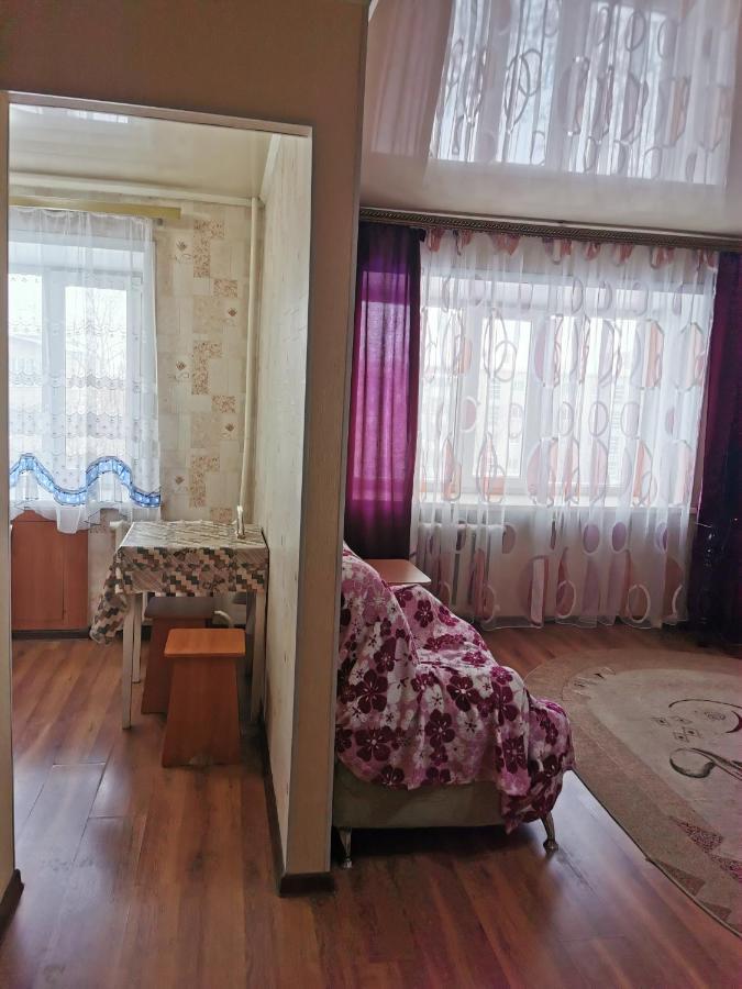 1 Комн Апартаменты В Центре Рядом С Парком Qostanaj Buitenkant foto