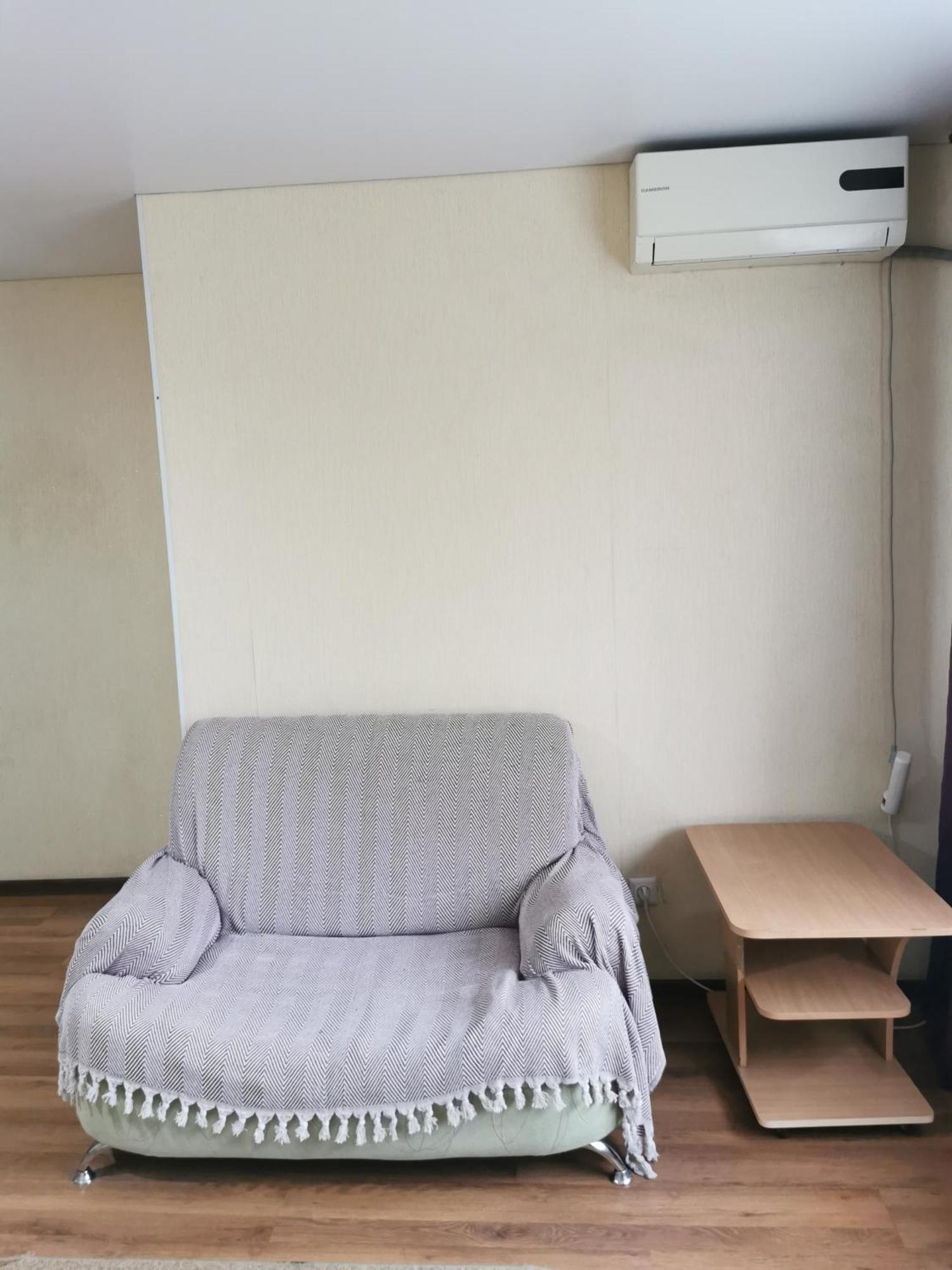 1 Комн Апартаменты В Центре Рядом С Парком Qostanaj Buitenkant foto